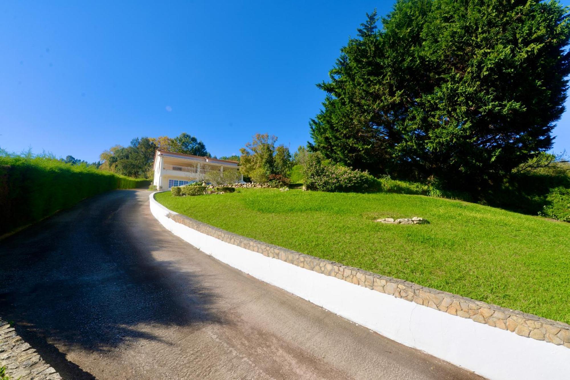 Casa Bianca Villa Caldas Da Rainha Bagian luar foto